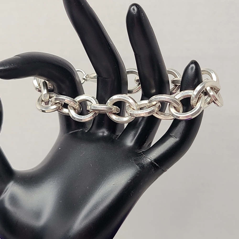 Sterling Silver Oval Link Braclet - image 1